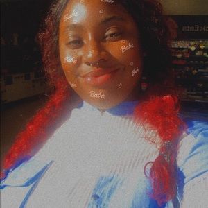 Meet your Posher, Roxine